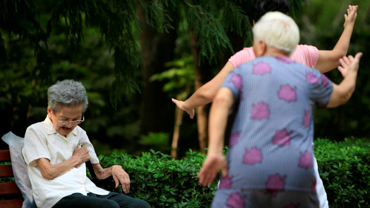 China funda una universidad para mayores ante el envejecimiento poblacional