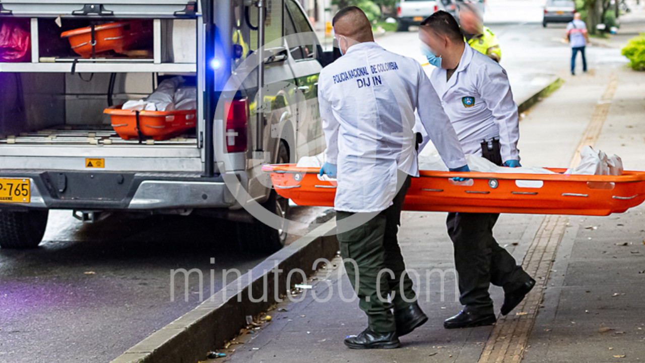 En Bello, un empleado cayó en un gigantesco contenedor con soya y murió