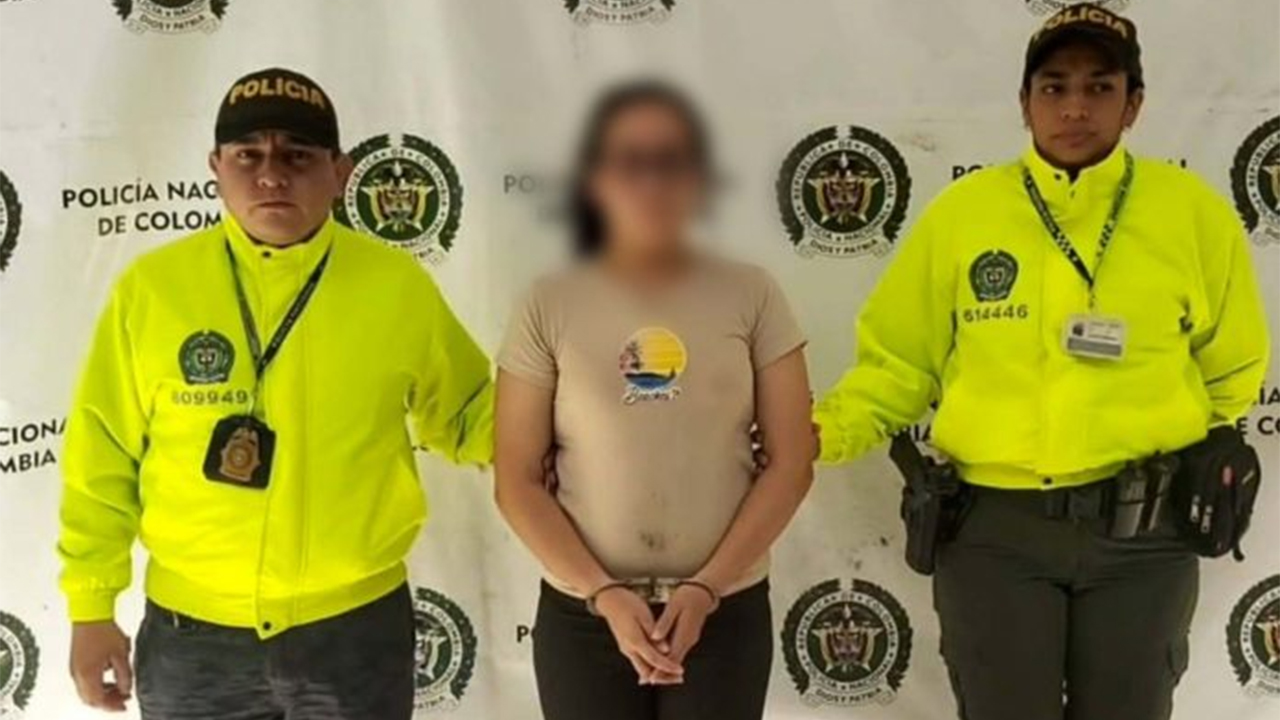 Le echó agua caliente a su hija de seis años y fue enviada a la cárcel
