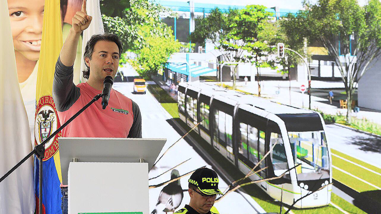 Medellín celebra el inicio de obras del Metro de La 80