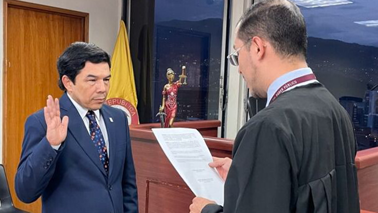 VIDEO. Por primera vez en la historia, Medellín se queda sin alcalde elegido por voto popular, Daniel Quintero renunció