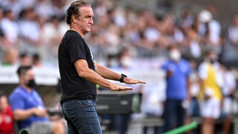 entrenador brasileno de futbol Alexi Stival Cuca nuevo director tecnico del club paulista Corinthians.
