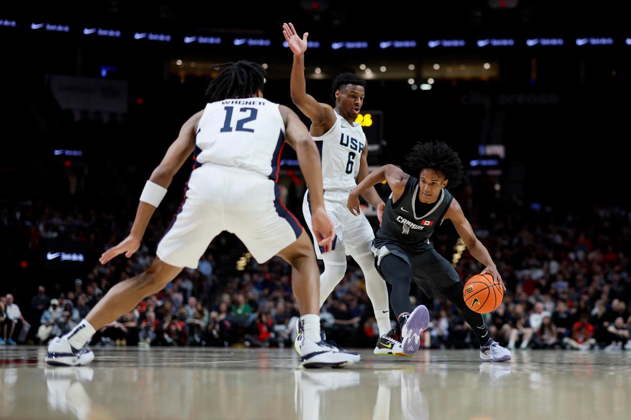 FOTOS: Bronny James, hijo de LeBron, pone su firma en el 'Nike Hoop Summit' 1 lebron james hijo3
