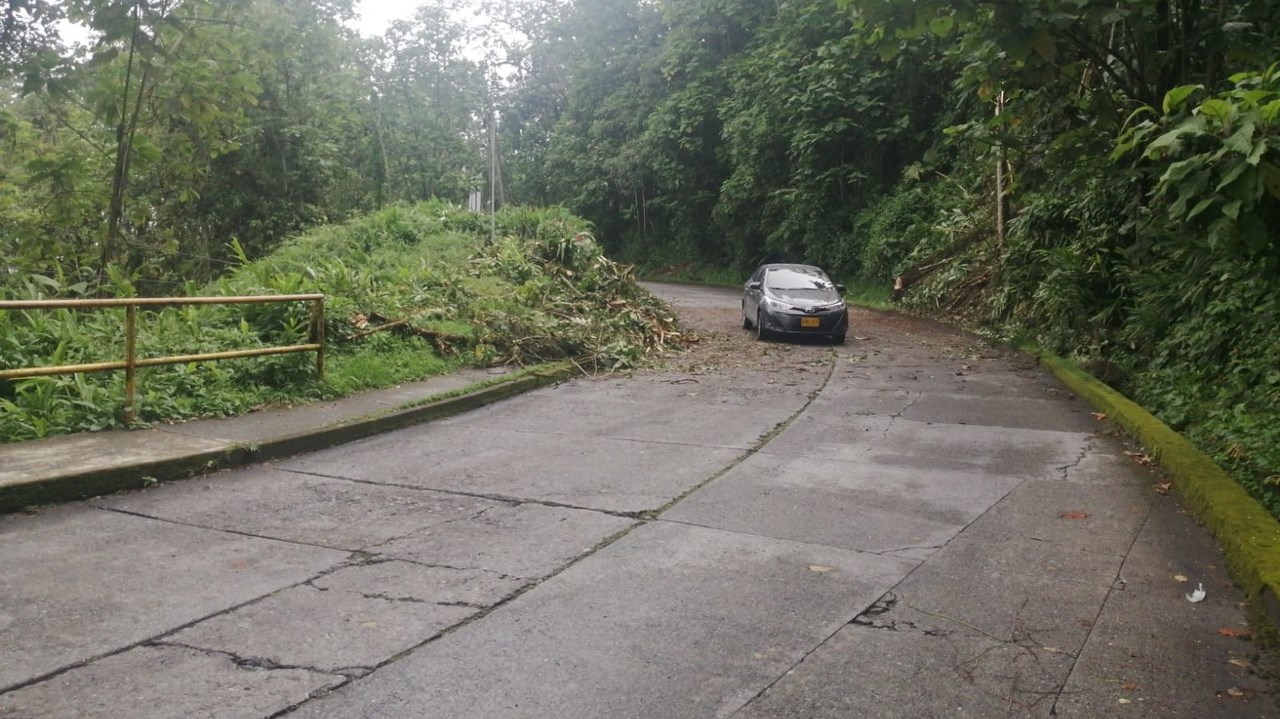 Habilitaron la vía en el barrio Los Alcázares, Manizales