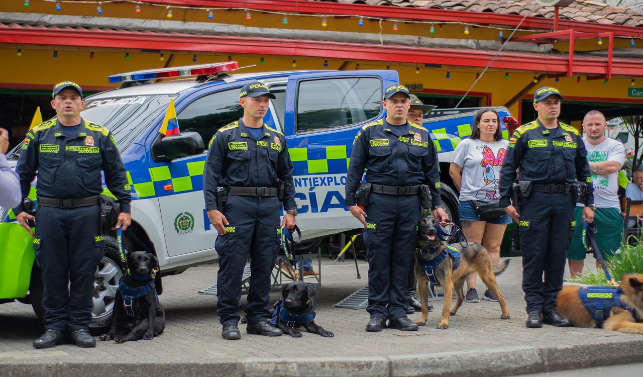VIDEO Y FOTO. La patrulla canina de Sabaneta estrena carro