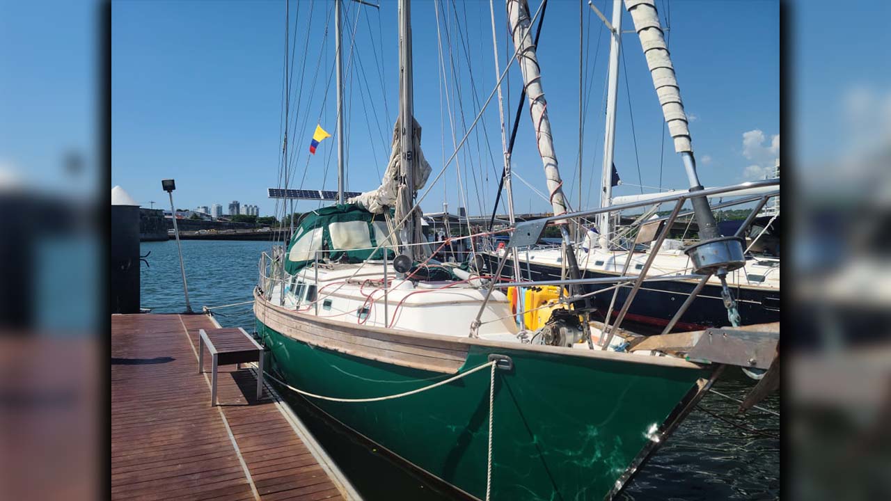 A bordo de un velero, incautaron 296 kilos de coca en Cartagena