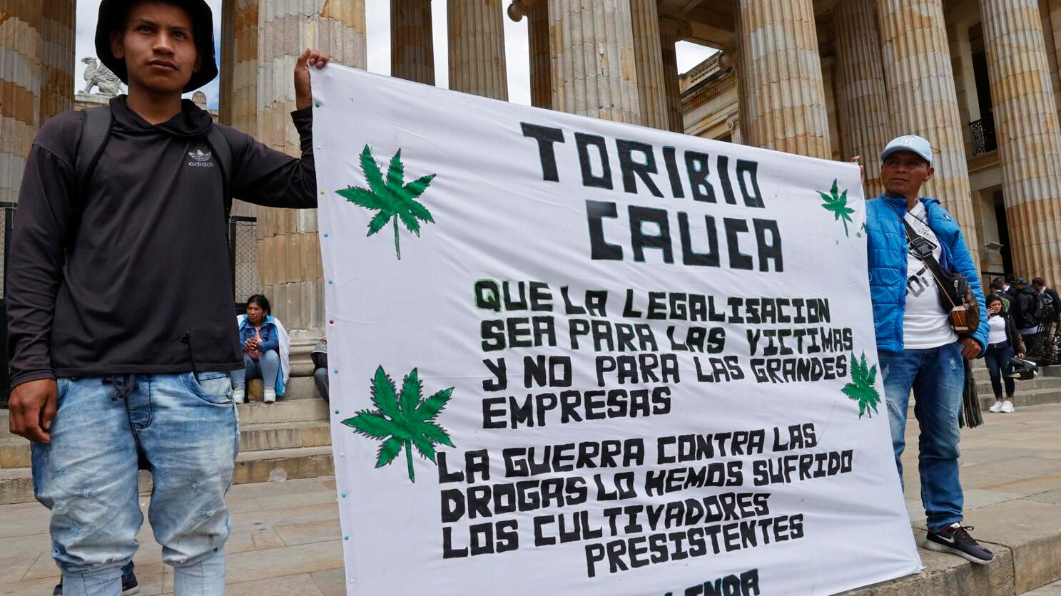 Colombia decide este martes si legaliza la marihuana recreativa
