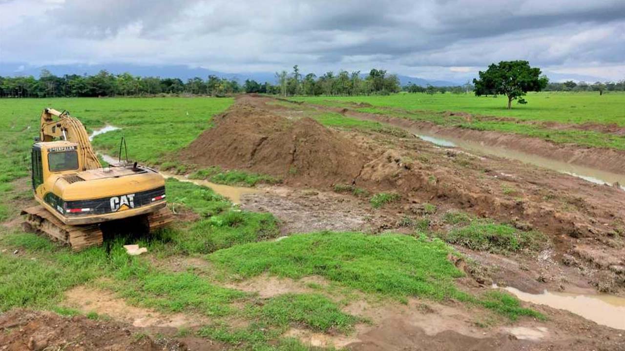 Corpouraba suspendió desvío de río en Mutatá con el que iban a secar la tierra para sembrar palma