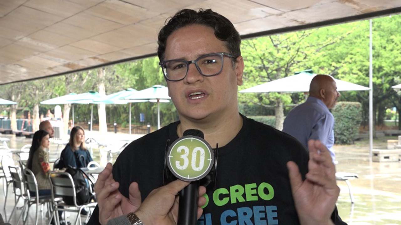 Desde el Concejo de Medellín, Damián Pérez quiere lograr que en todos los colegios se enseñe a jugar Ajedrez