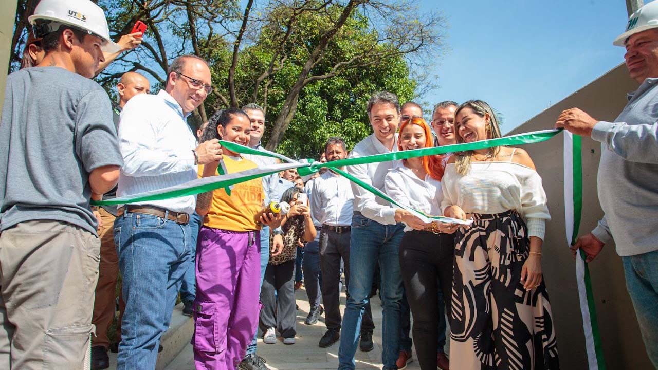 Video. Inauguran el corredor de Metroplús en la calle 12 Sur que funciona como conexión entre Medellín, Envigado e Itagüí 4 4 19
