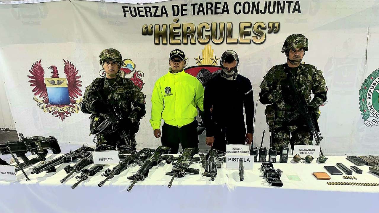 Fuerzas Militares desmantelaron campamento con material de guerra de las disidencias de las Farc en Nariño
