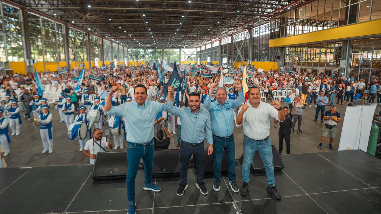 Lucas Cañas se inscribió al Concejo de Medellín y envió duro mensaje al partido Conservador por negarle aval para la Alcaldía