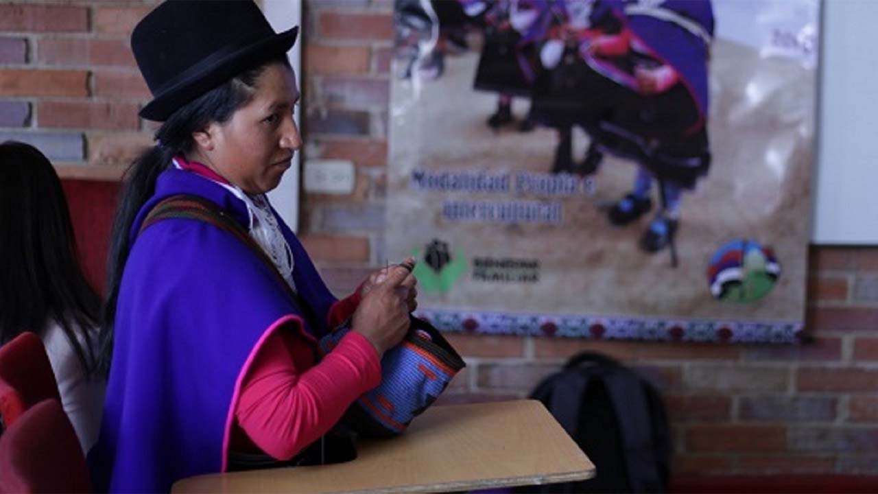 Resguardo indígena del Cauca y Mineducación firmaron convenio para la consolidar la Universidad Misak
