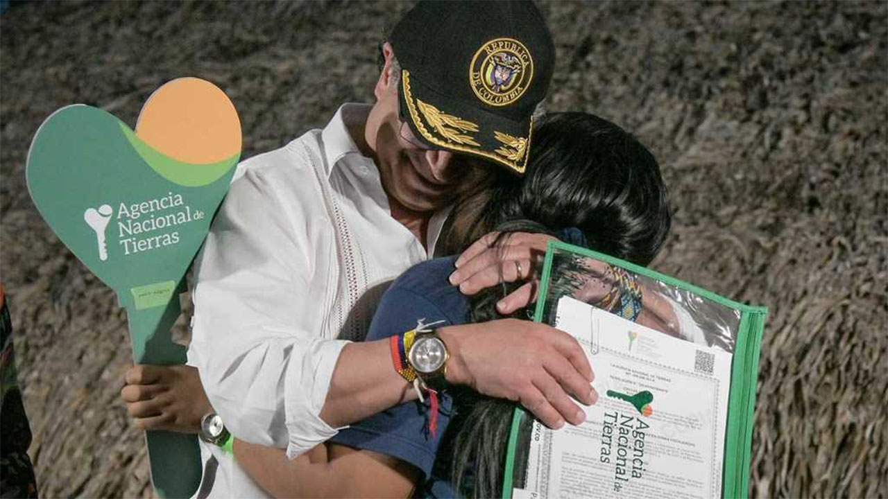 780 hectáreas de tierra fueron entregadas por el Gobierno a campesinos víctimas del conflicto en El Salado