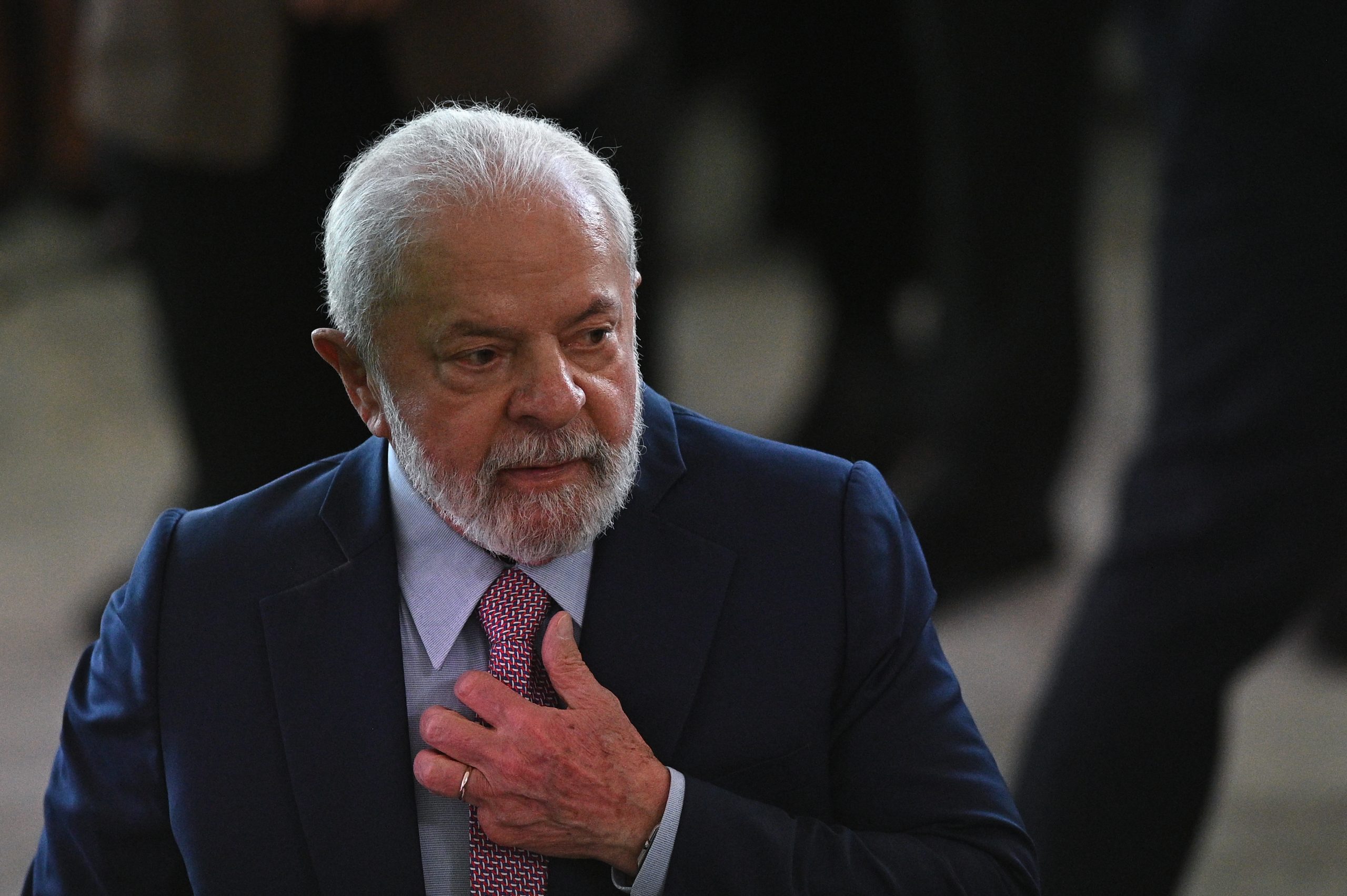 Lula sanciona una ley que permite aplicar un polémico tratamiento médico con ozono