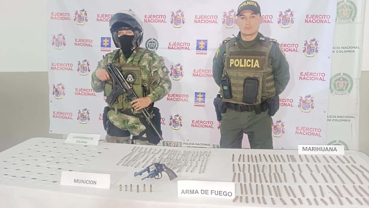 Ejército Nacional incautó un cargamento de droga y munición tras un cruce de fuego contra delincuentes en Bello