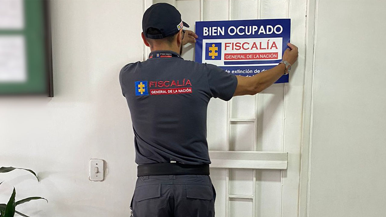 Fiscalía ocupa bienes de una red que estaría implicada en el contrabando de millonarios cargamentos de textiles