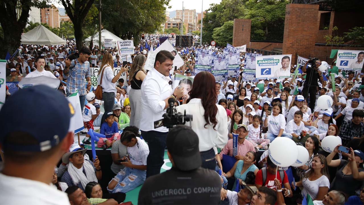 Juan Diego Gómez lanzó en Medellín, su campaña a la Gobernación de Antioquia