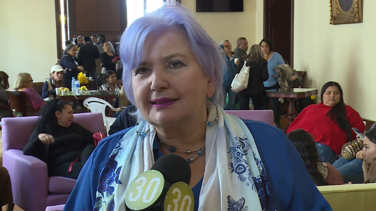 Vamos a navegar la paz por todo el río Magdalena para superar la guerra: Senadora Gloria Flórez