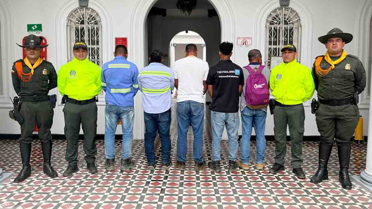 Por minería ilegal capturaron a cinco presuntos miembros de la banda ‘Los Constructores