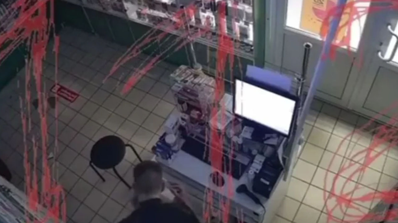 Hombre muere desangrado