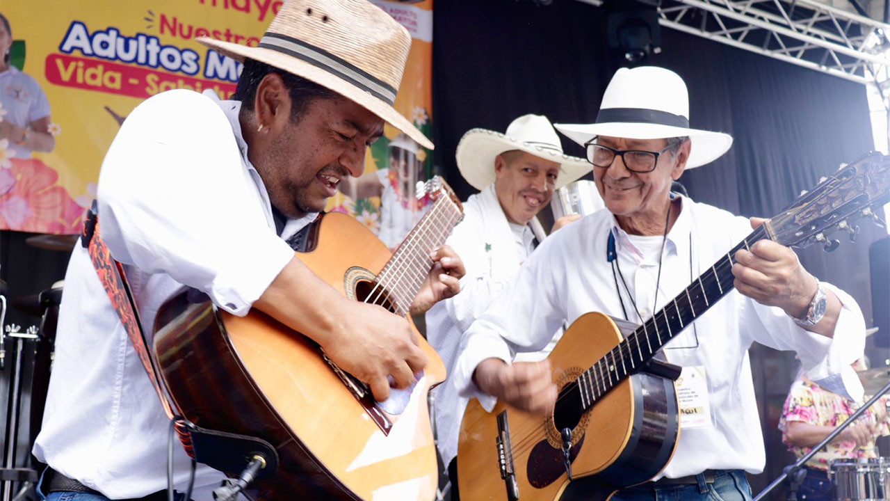 1 ¡Agosto fue el mes de los adultos mayores!