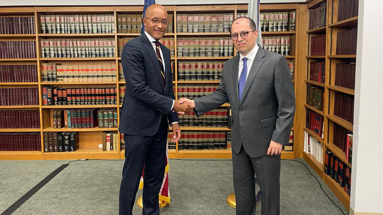 Fiscal Francisco Barbosa entregó informe en EE.UU