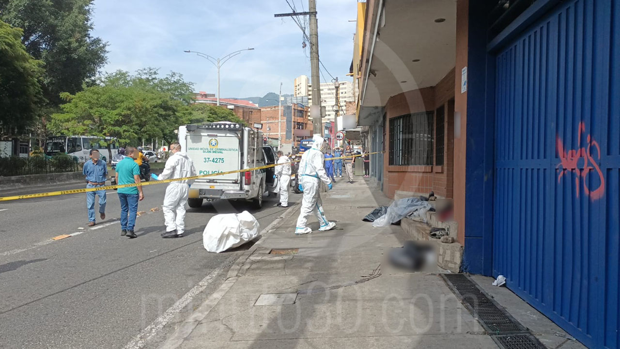 Habitante de calle murió al lado de un centro de salud en Medellín