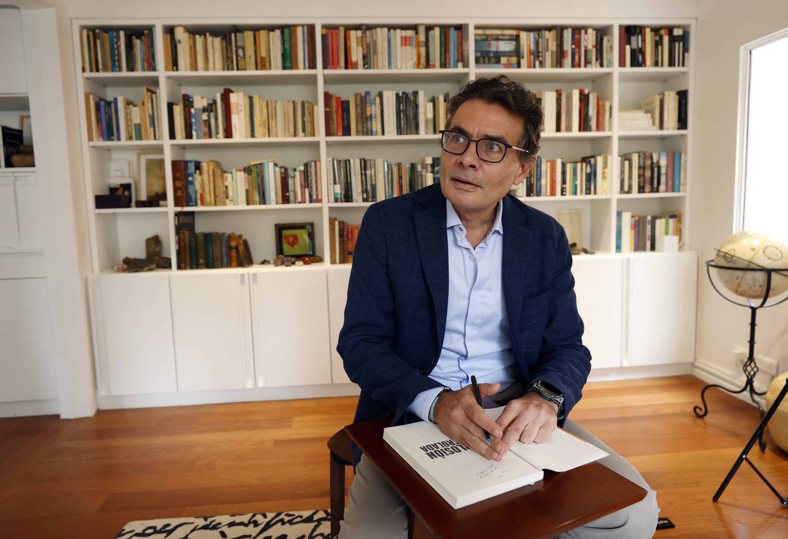 Expertos discuten en Colombia sobre los cambios en el sistema educativo y el papel de la IA