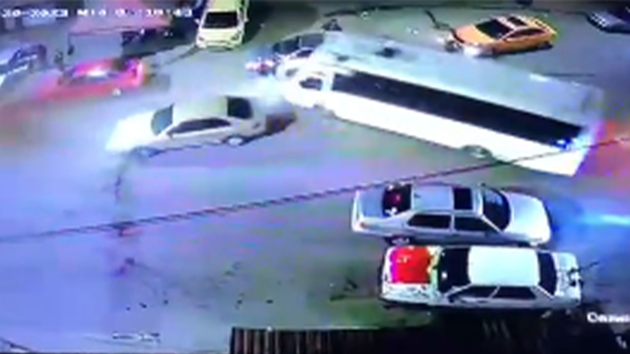 Bus escolar habría perdido los frenos en Bogotá