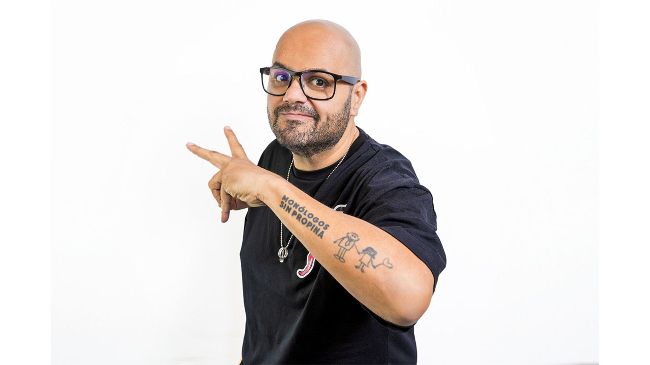 Chicho Arias de Monólogos Sin Propina comparte su nueva imagen