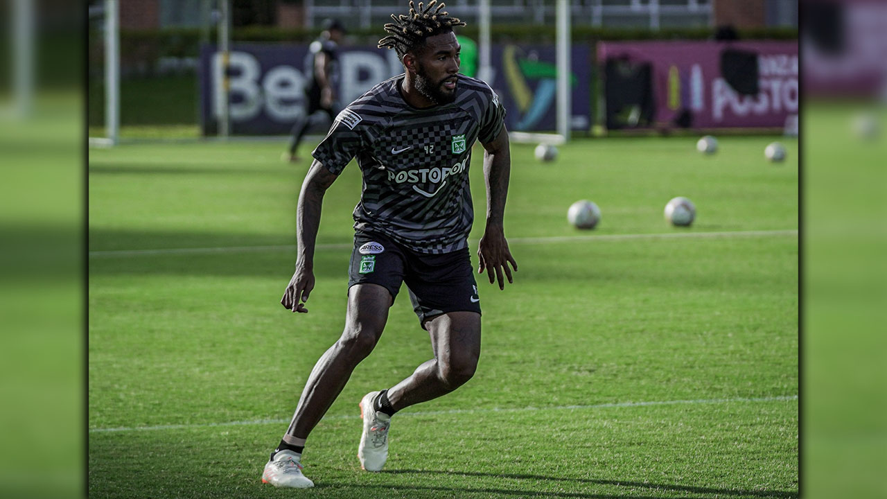 Preocupación en las redes por la ausencia de Cristian Castro del Nacional