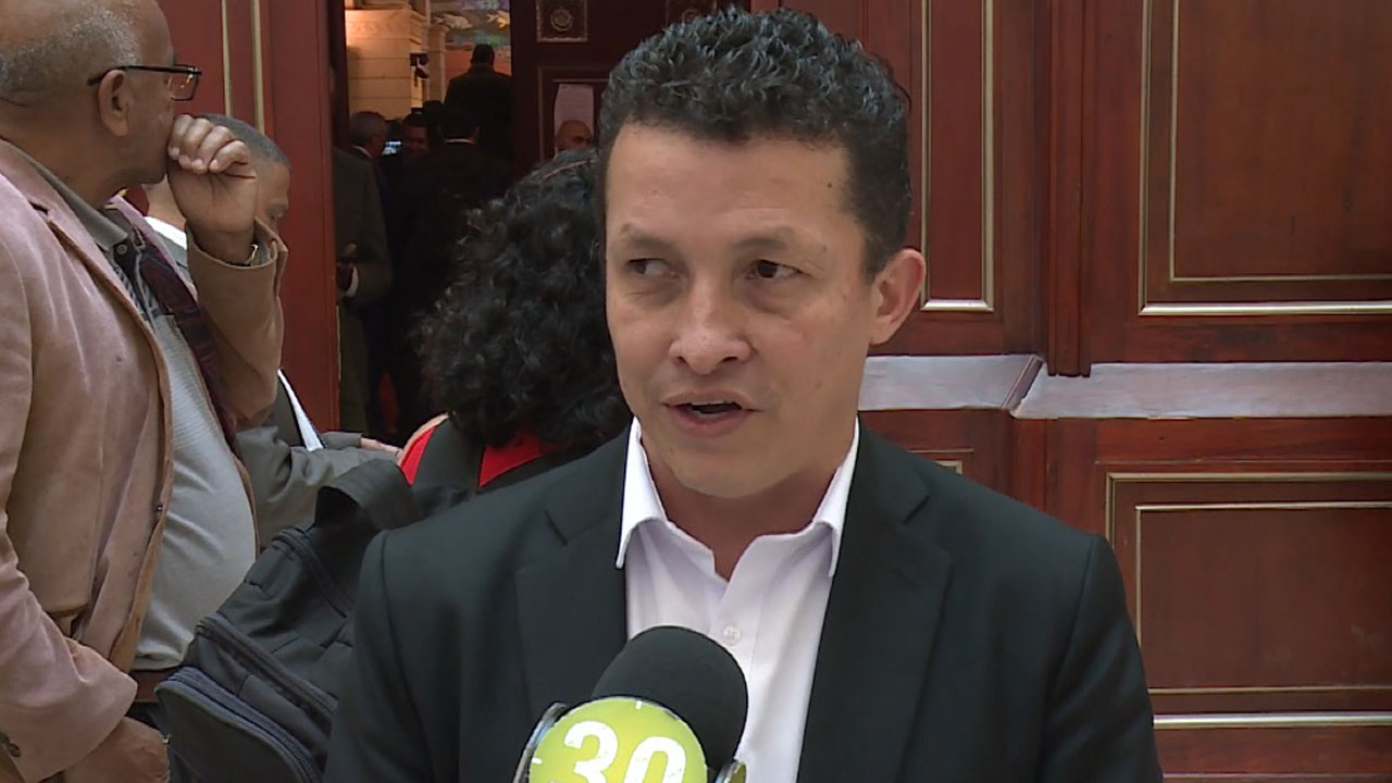 Representante a la Cámara Alejandro Toro
