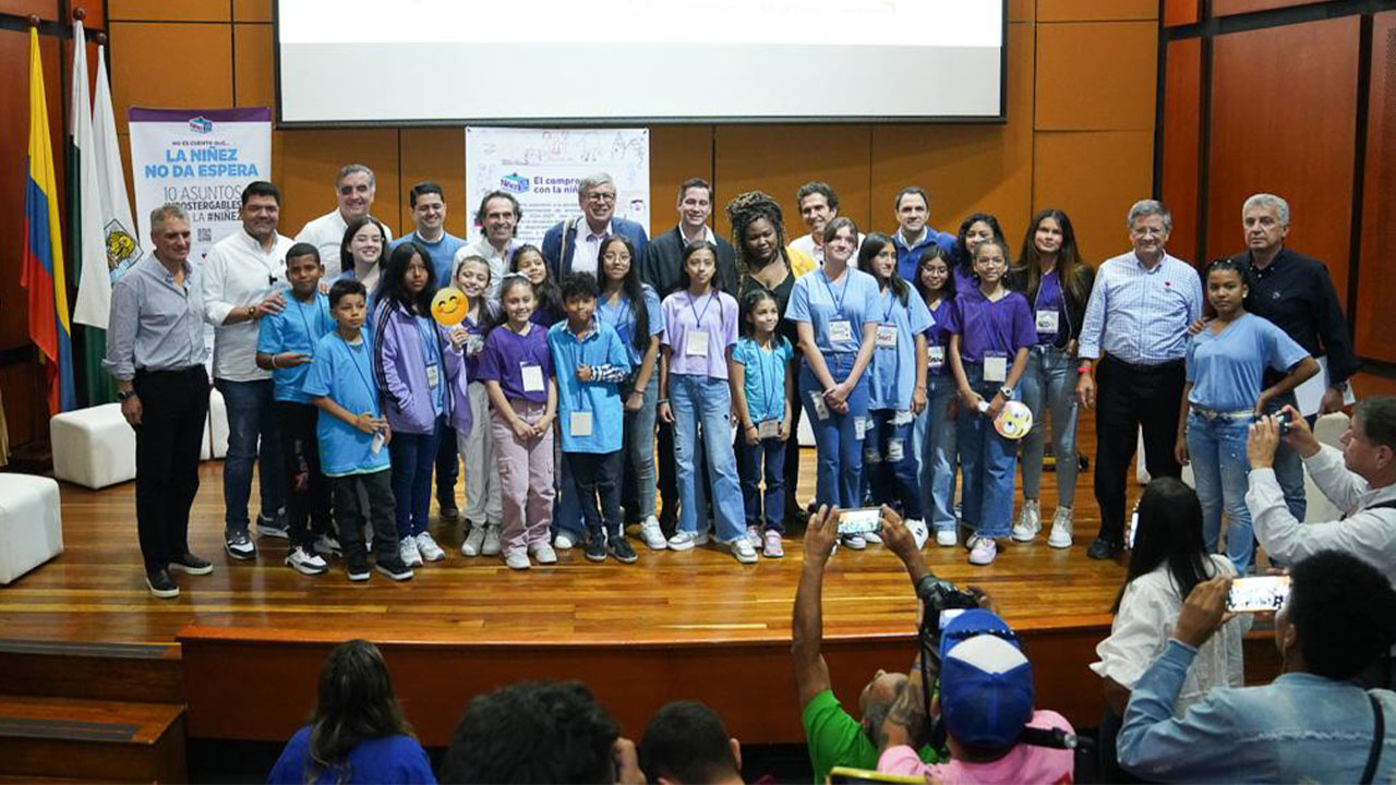 Estos fueron los candidatos a la Gobernación de Antioquia y la Alcaldía de Medellín que asistieron al debate de Niñez Ya-