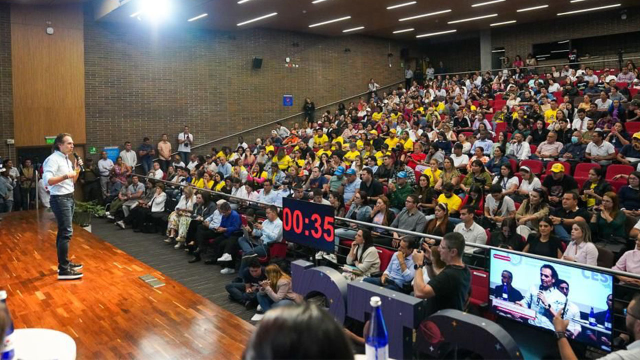 Fico Gutiérrez sobre el turismo en el debate organizado por la Universidad CES