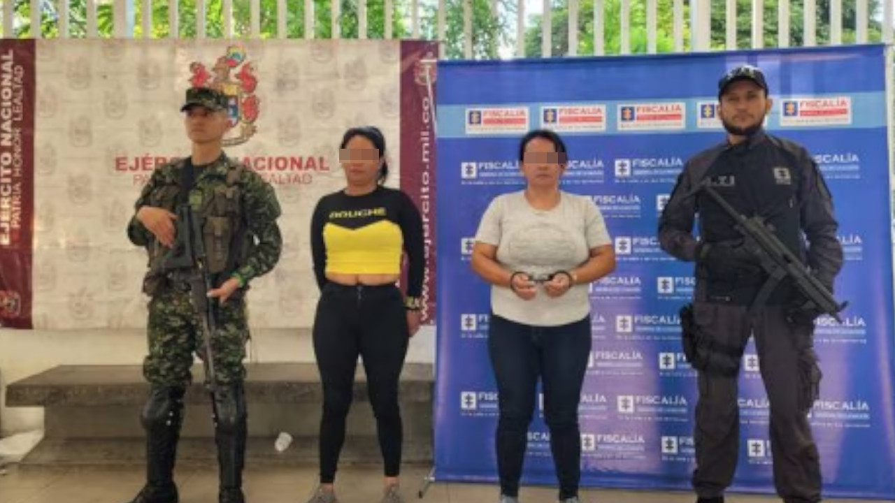 Madre e hija son señaladas de degollar a la pareja de una de ellas, lanzaron el cuerpo del hombre a un río