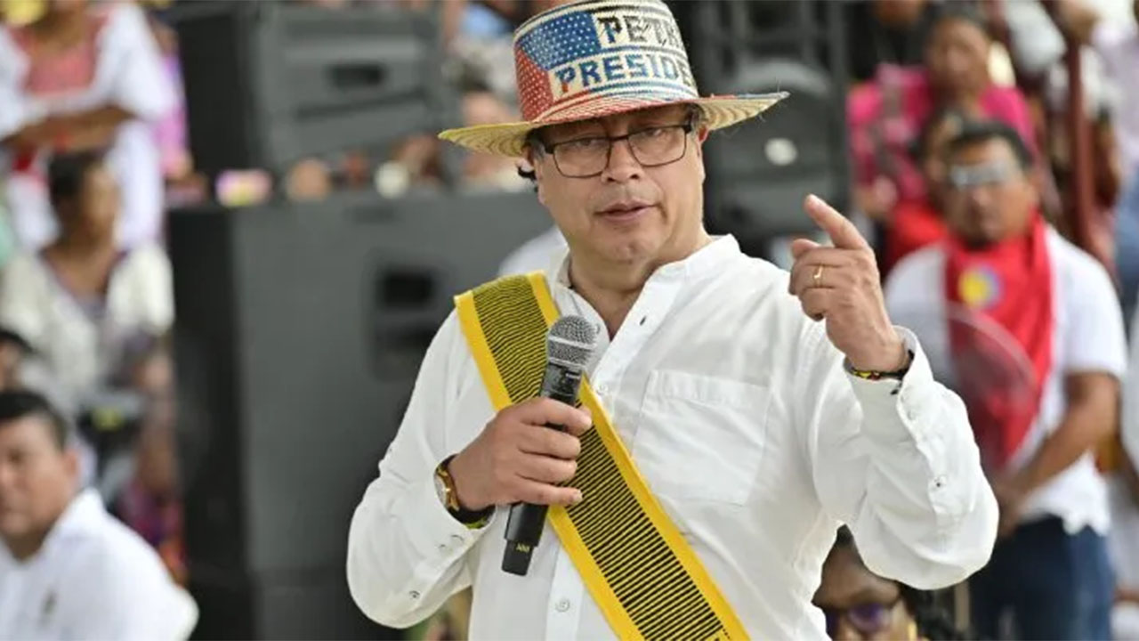 Presidente Petro pidio a Fedegan aclarar si comunicados que invitan al paramilitarism provienen de su gremio