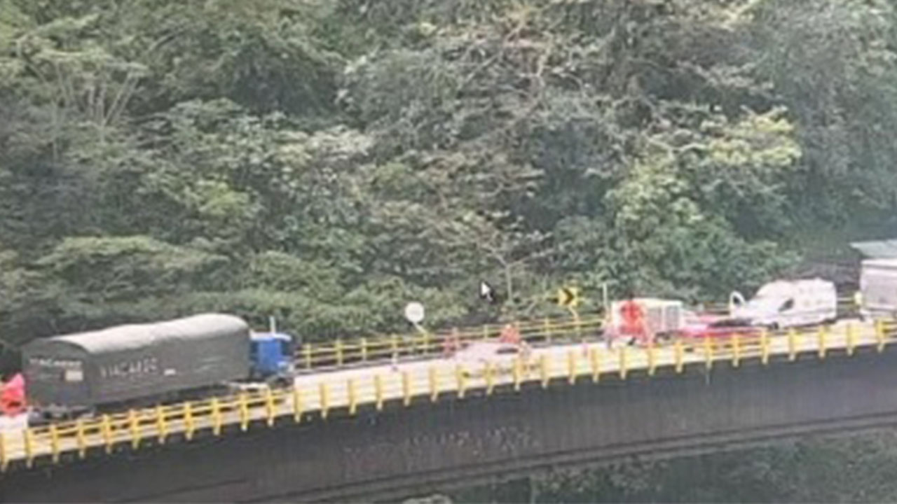Reportan choque en el viaducto Chirajara, así está la movilidad en la Vía Bogotá-Villavicencio