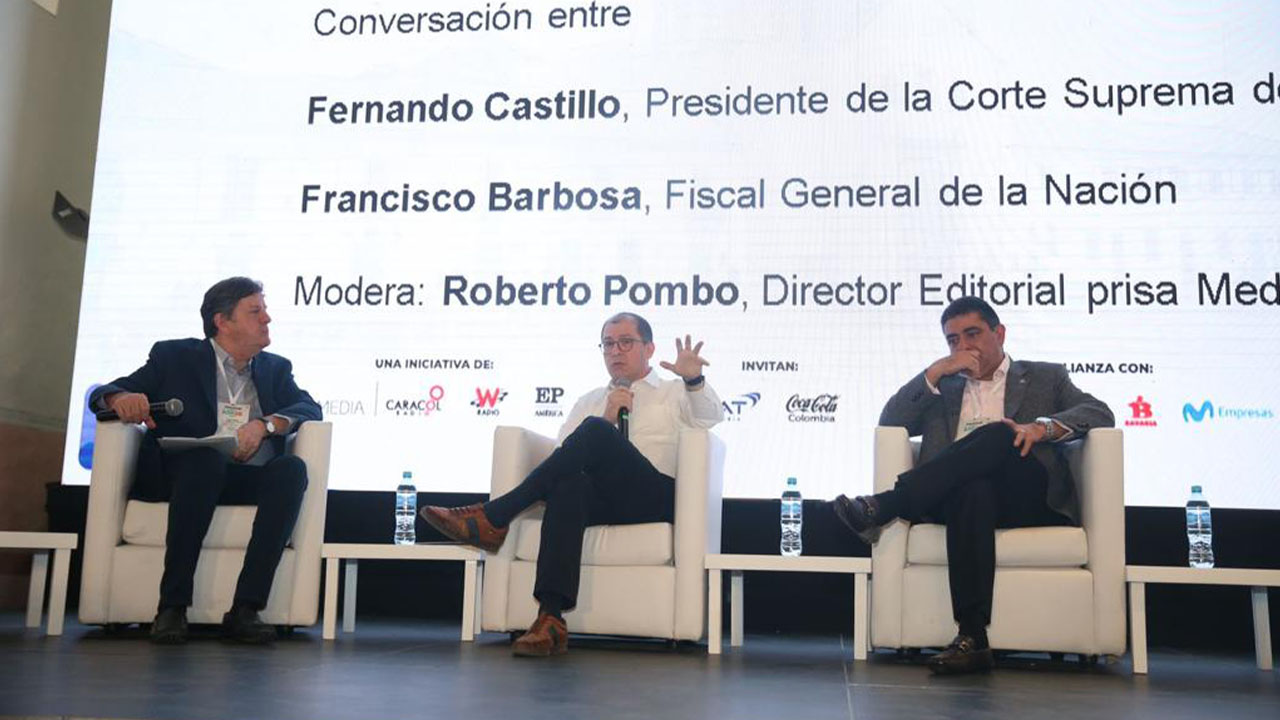 Todo cambio se tiene que producir dentro de la institucionalidad Fiscal Francisco Barbosa