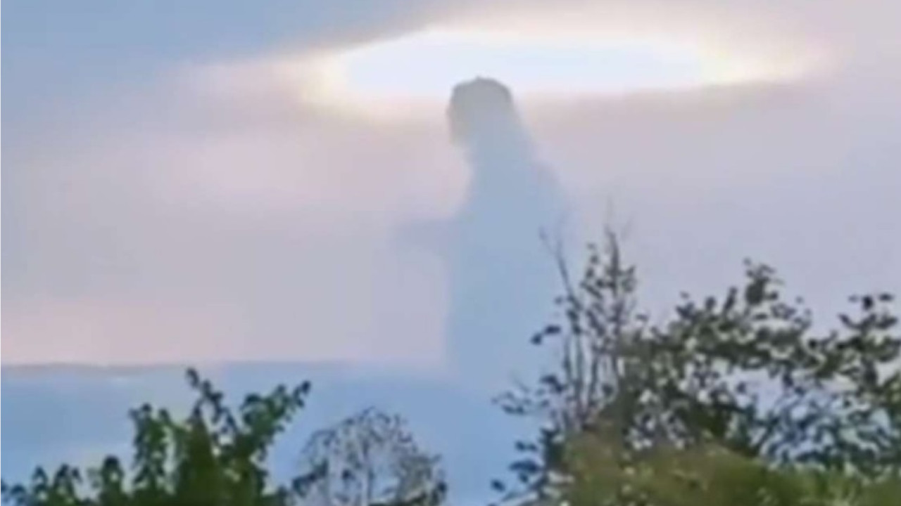 Una nube tomó la forma de un Cristo Redentor y se volvió viral