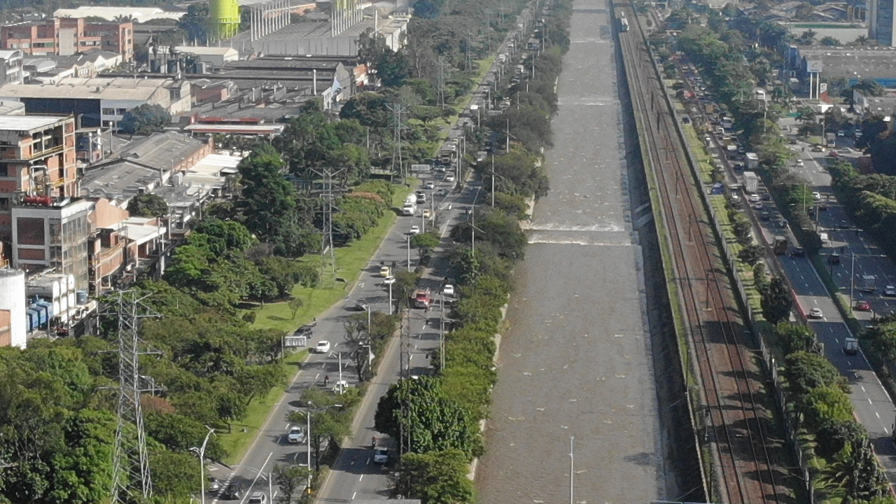 Con la intención de atender puntos críticos del río Aburrá – Medellín, el Área Metropolitana culminó diseños