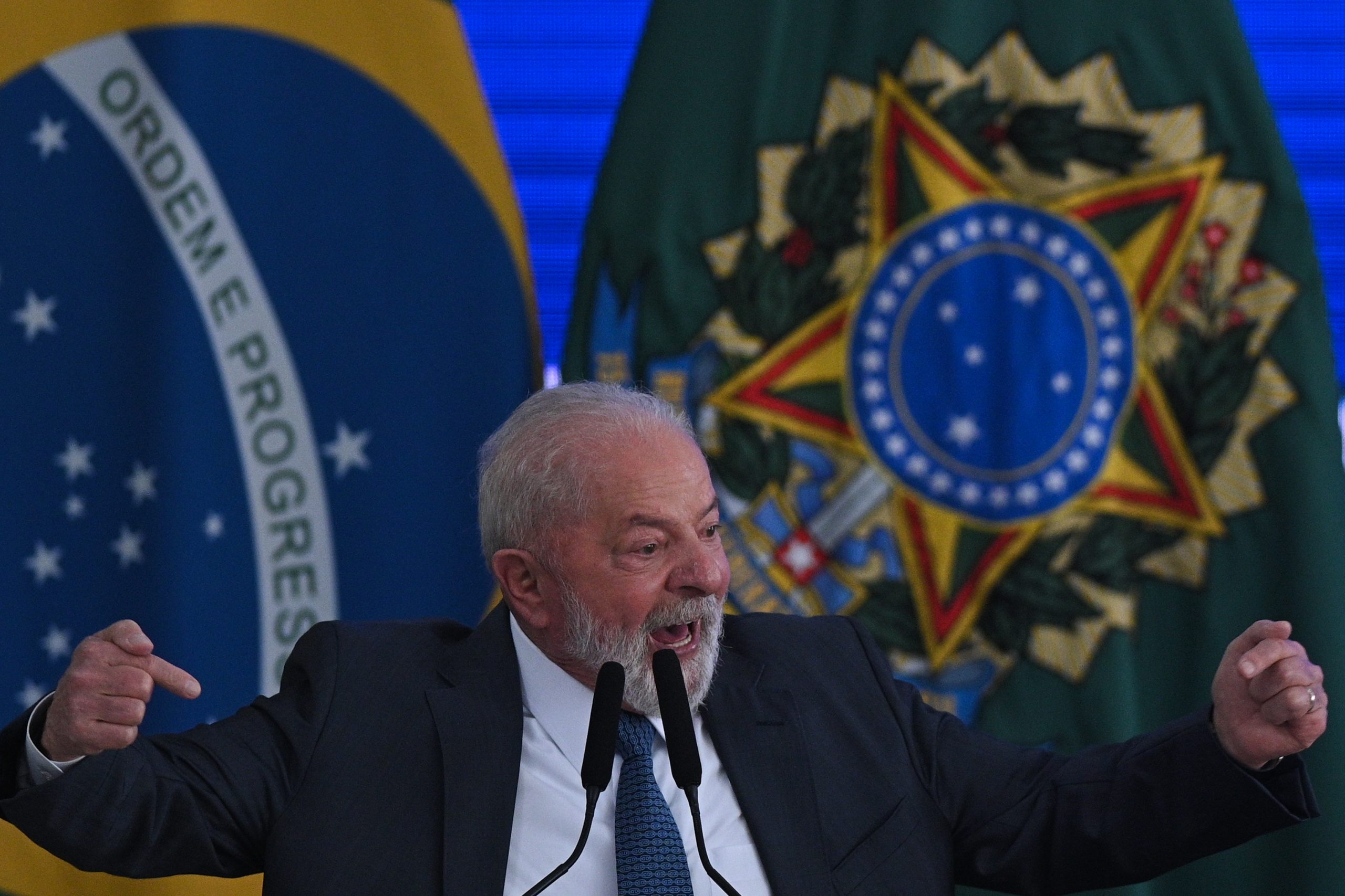 Lula lanza una megaestrategia para hacer de Brasil un país autónomo en el sector salud