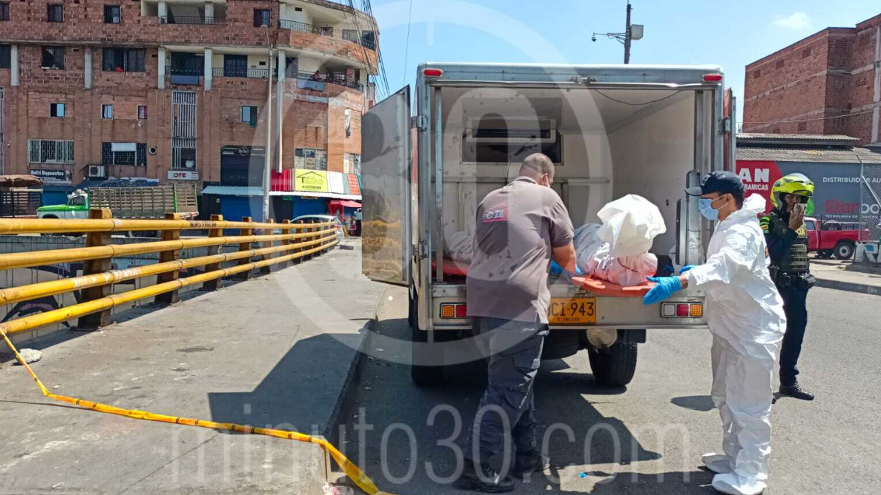 En pleno robo un ladrón mató a su cómplice por equivocación, en el Centro de Medellín