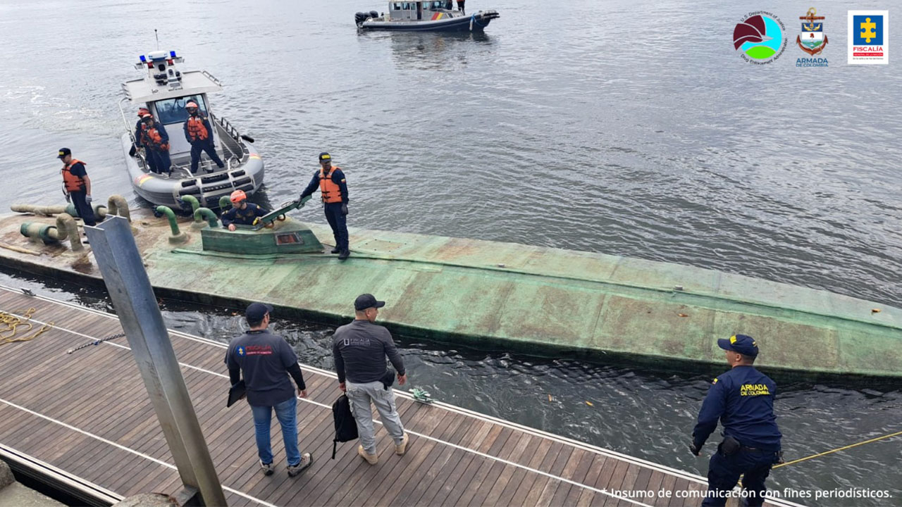 A la cárcel siete hombre que transportaban 6.5 toneladas de cocaína en dos semisumergibles con destino a México