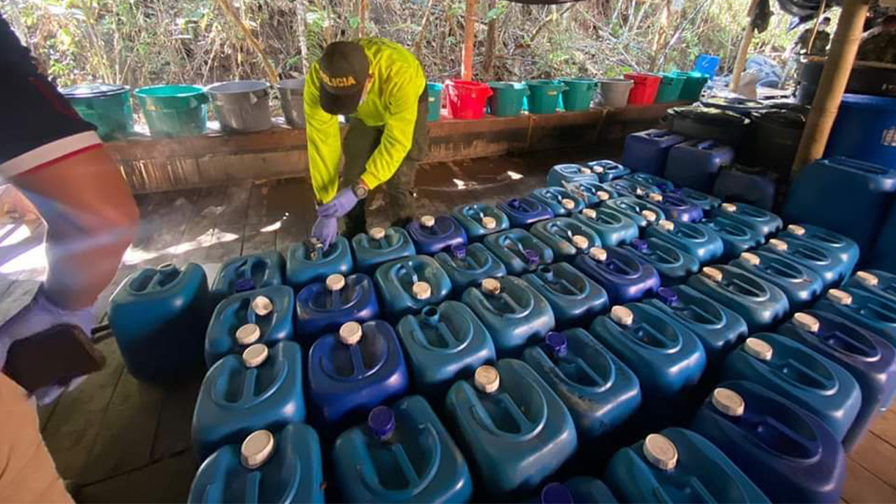 Destruyen laboratorio de clorhidrato de cocaína en El Peñol