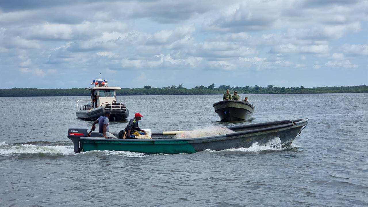 Armada de Colombia dispone más de mil hombres para la seguridad de elecciones en Nariño