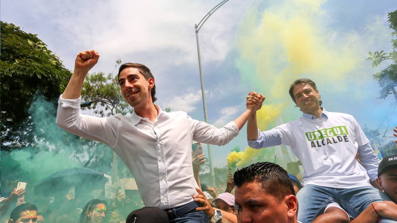 FOTOS. Después de la renuncia Daniel Quintero se vio haciendo campaña en las calles de Medellín