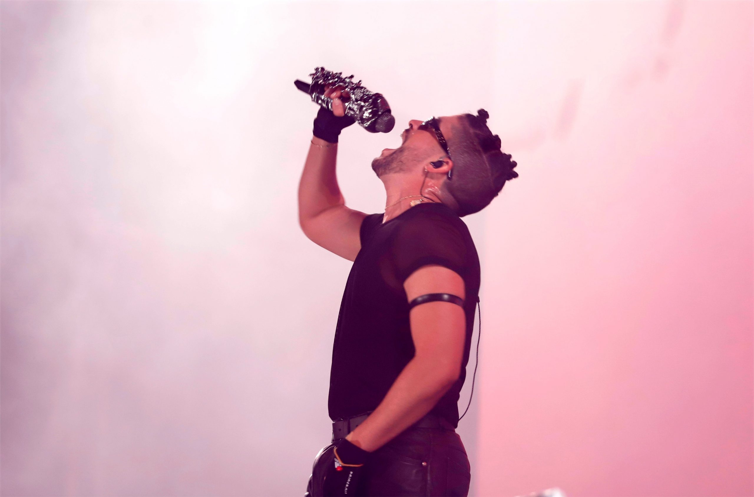 Bad Bunny está molesto por uso de IA en una canción