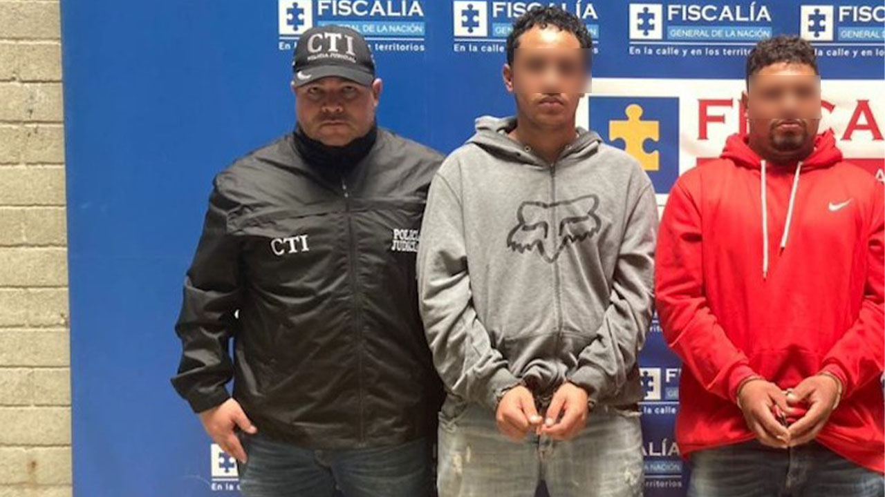 A la cárcel dos hombres investigados por homicidio en medio de una riña en Santa Elena