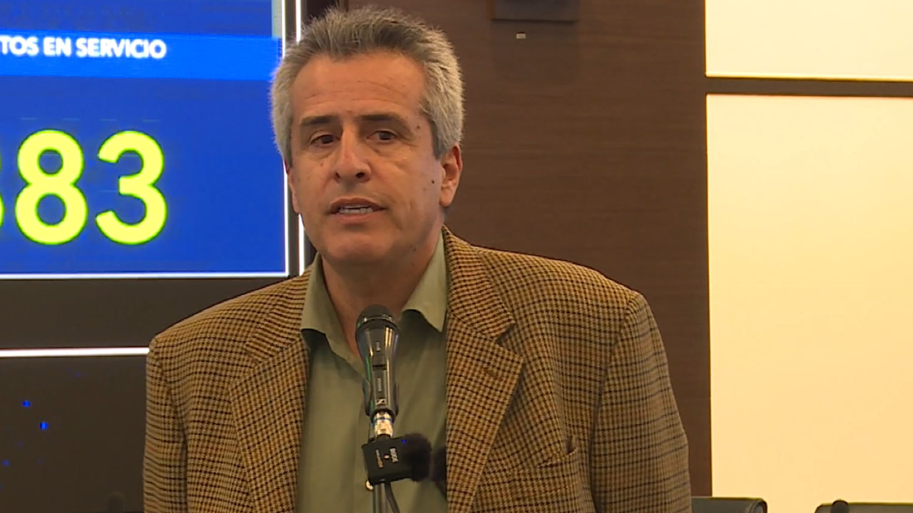 “El país no va a aceptar una negociación en donde se mantengan secuestrados”: Ministro del Interior